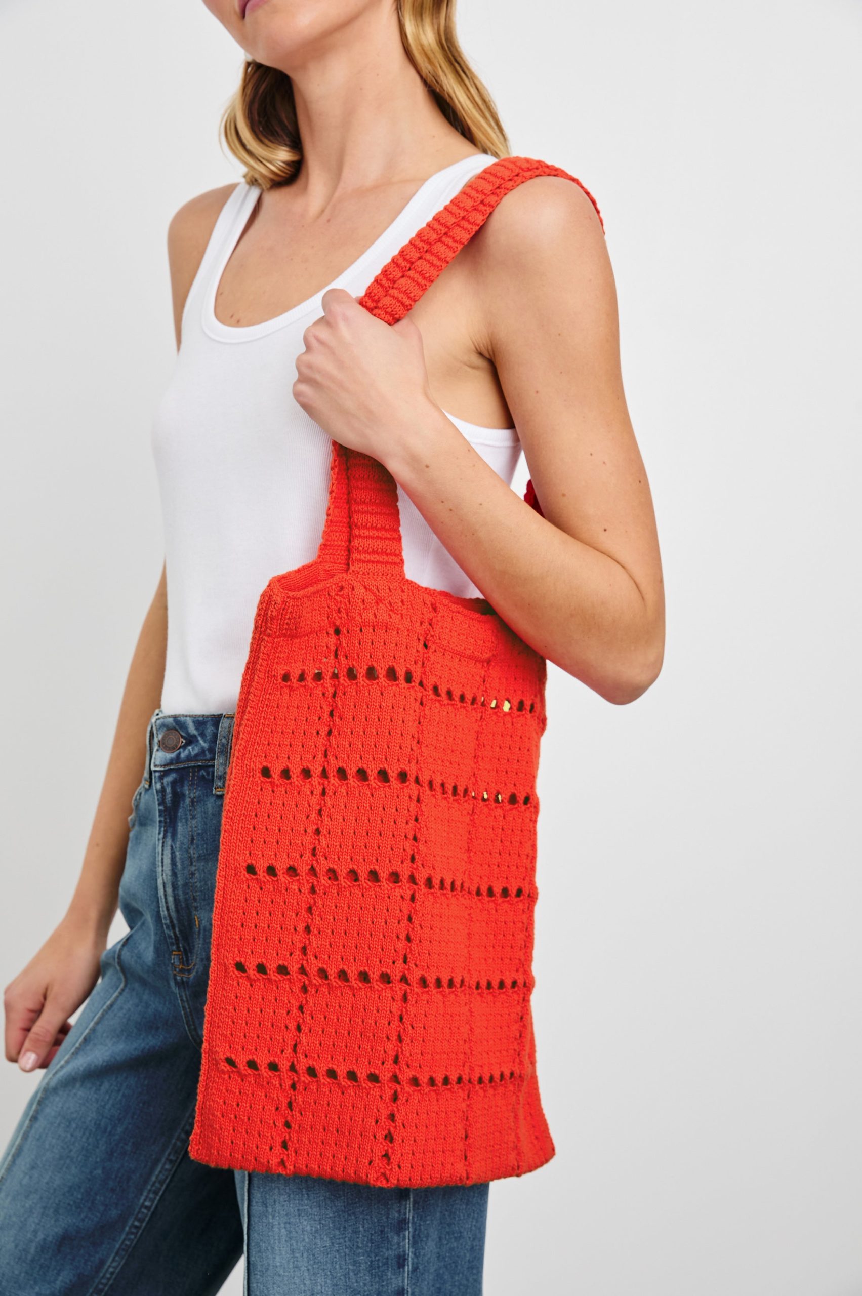 CROCHET TOTE - CHERRY - Image 3