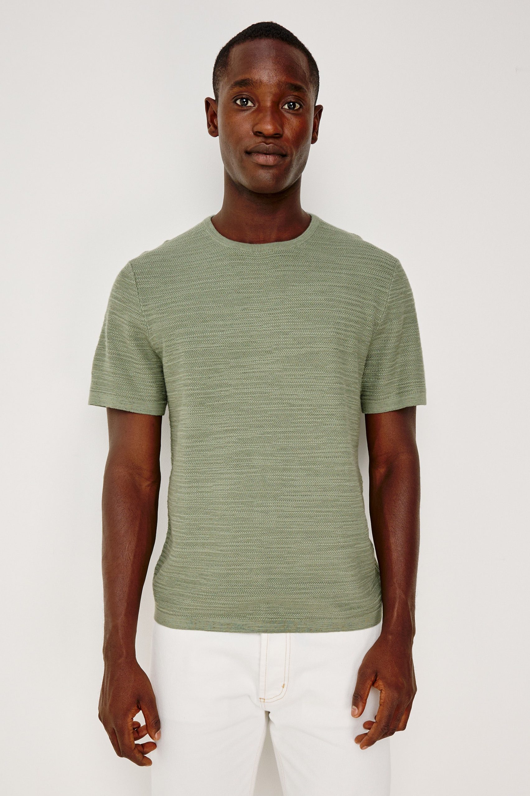 THEO SHORT SLEEVE SWEATER - SILVER SAGE - Image 4