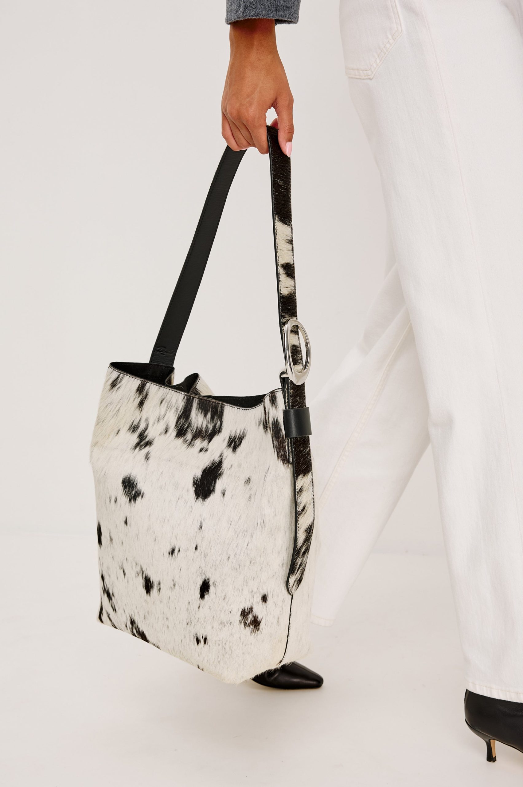 TORINO BUCKET BAG - COWGIRL HAIRCALF - Image 7