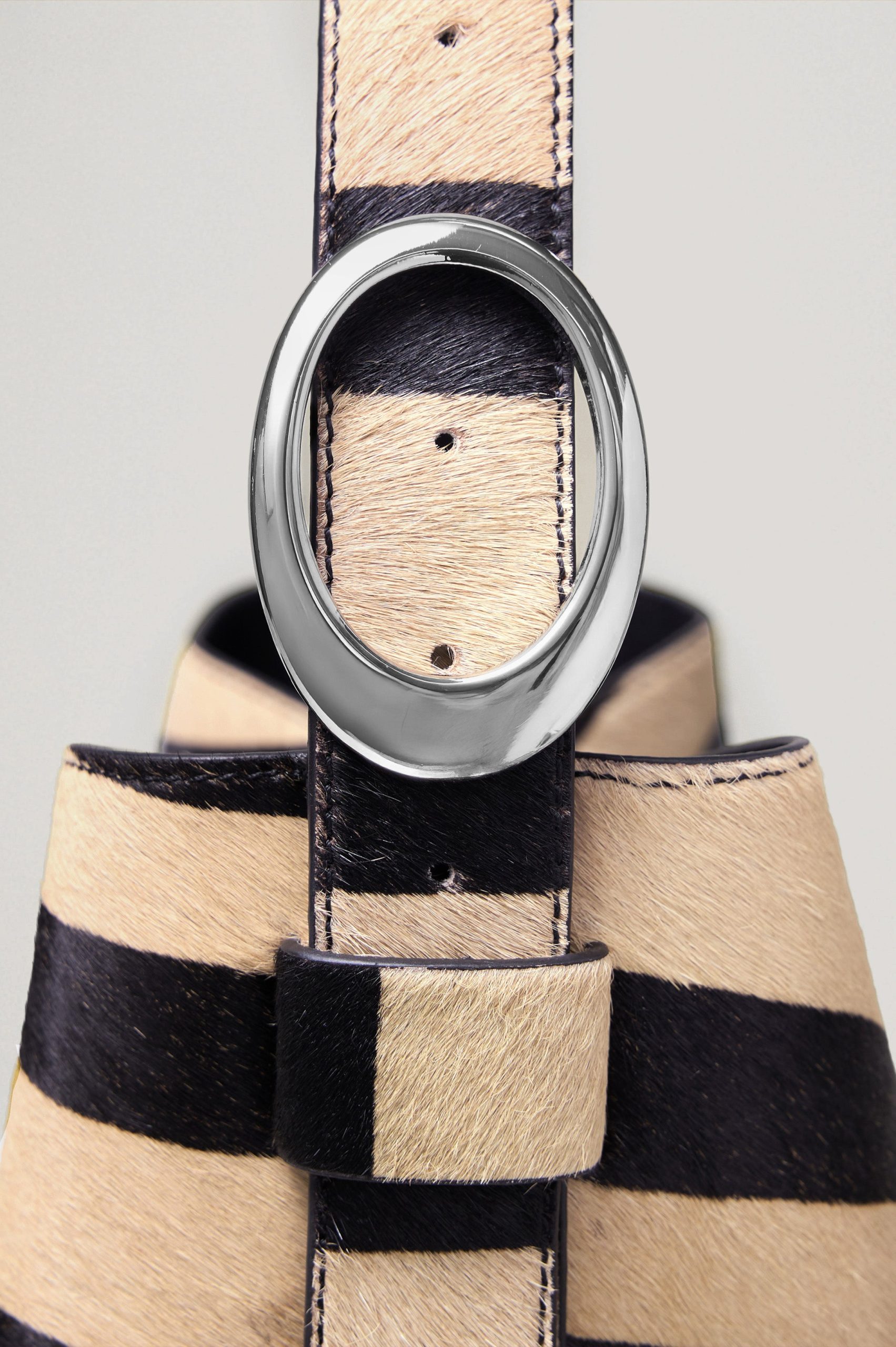 TORINO BUCKET BAG - ZEBRA HAIRCALF - Image 2