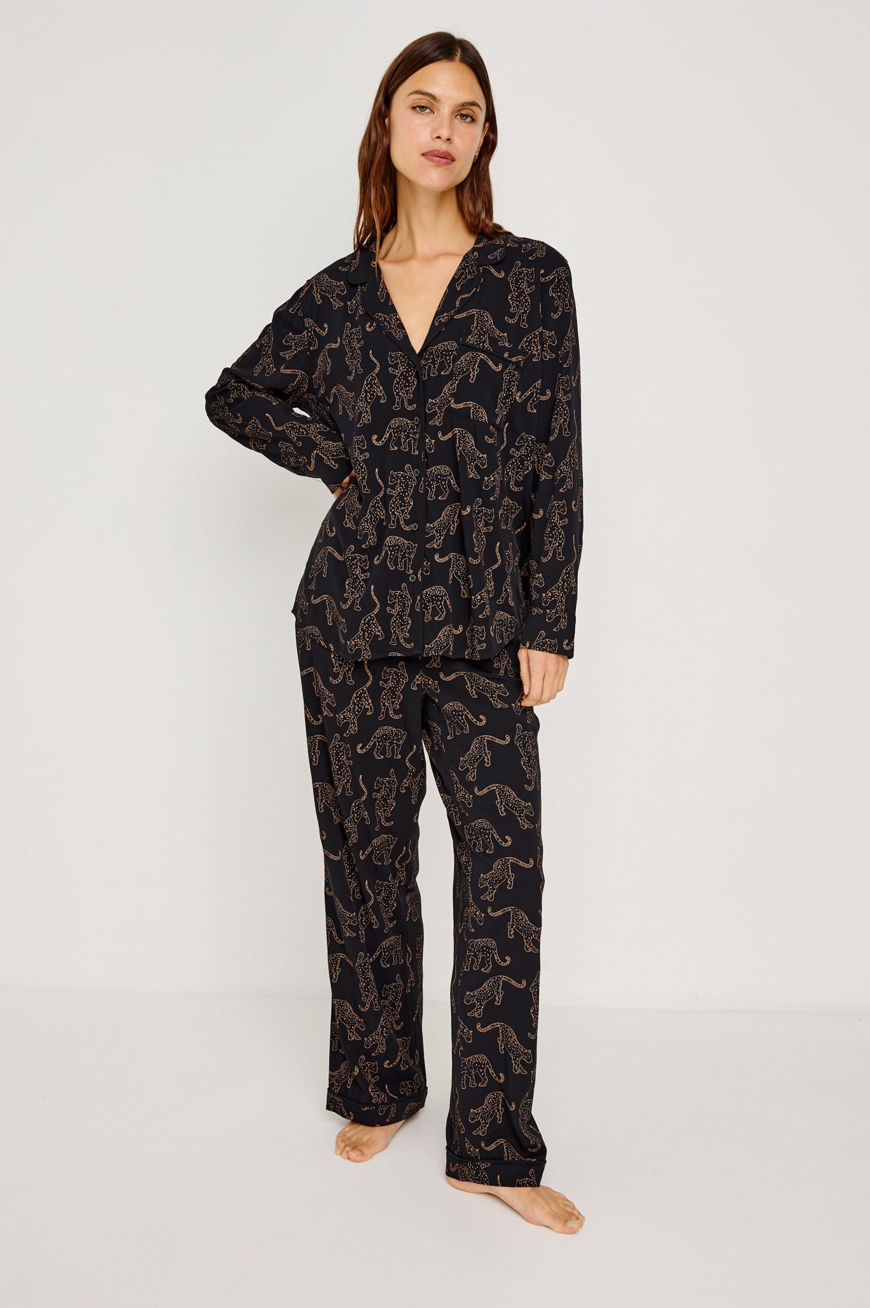 VARRA PAJAMA SET - TAN JAGUARS - Image 4