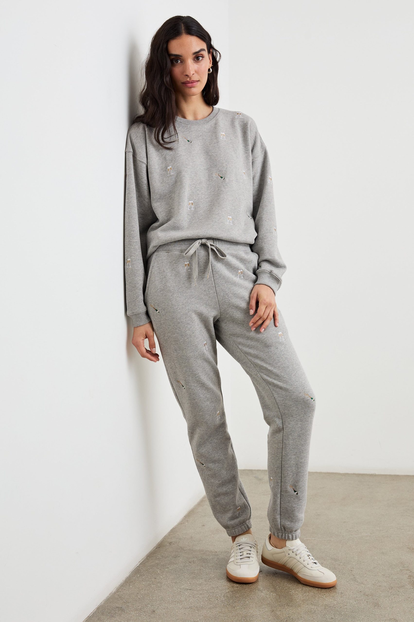 THE VARSITY SWEATSHIRT - CHAMPAGNE EMBROIDERY - Image 4