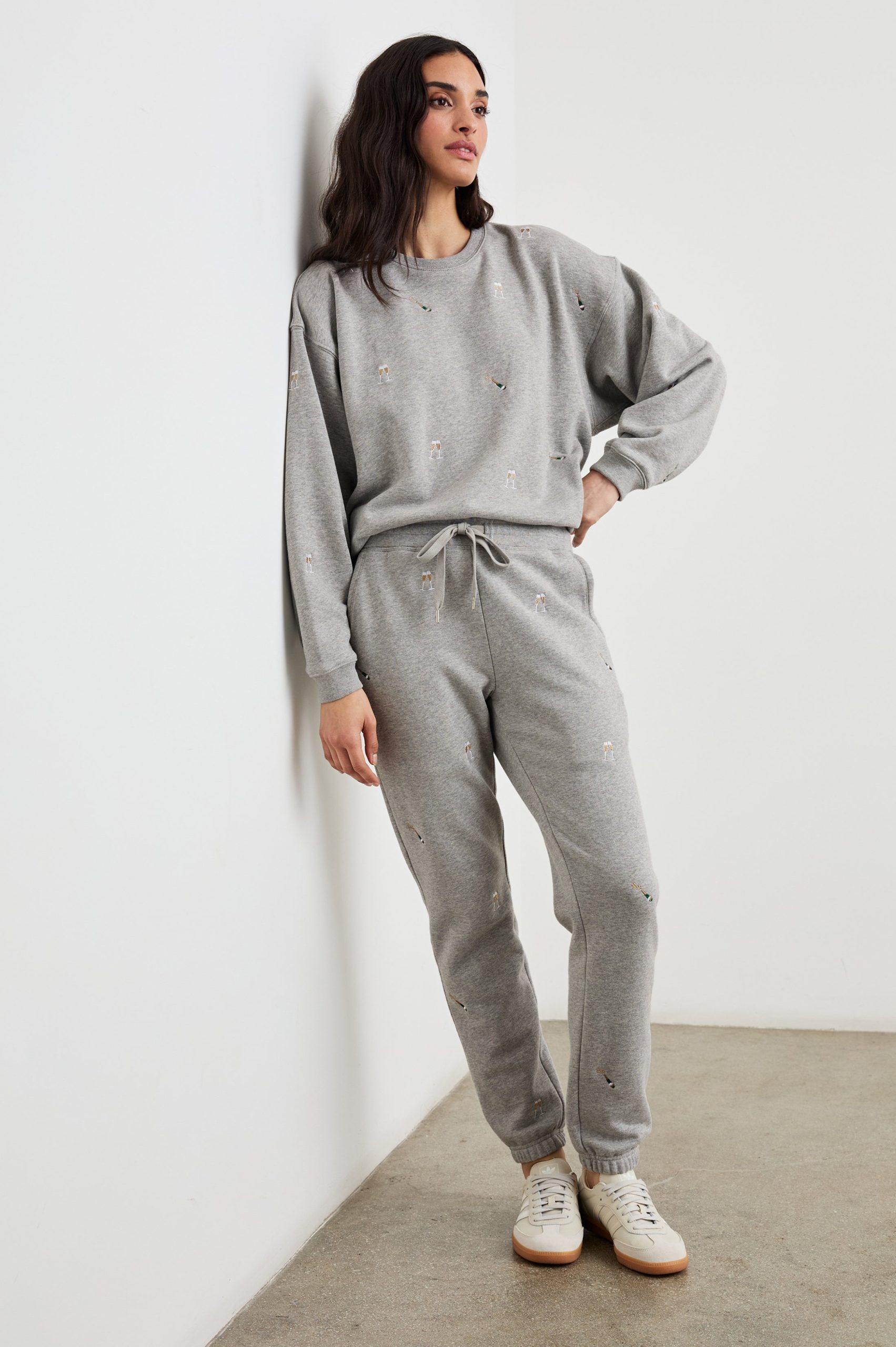 THE VARSITY SWEATSHIRT - CHAMPAGNE EMBROIDERY - Image 3