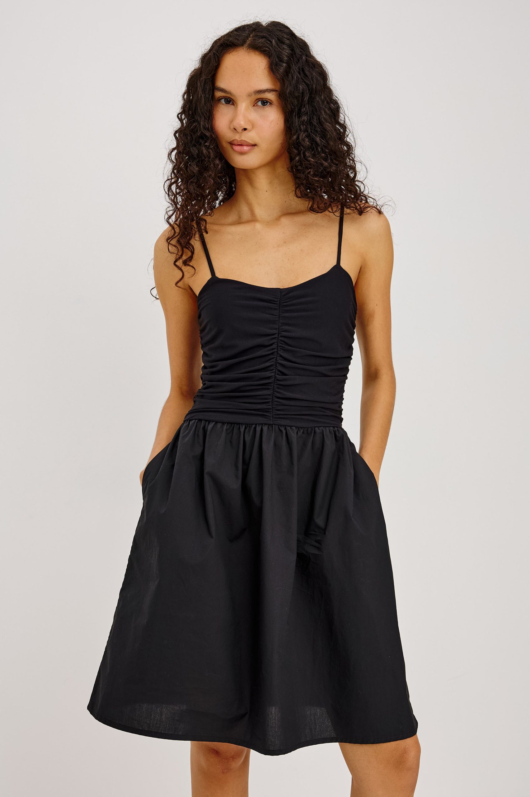 VIENNE DRESS - BLACK - Image 4