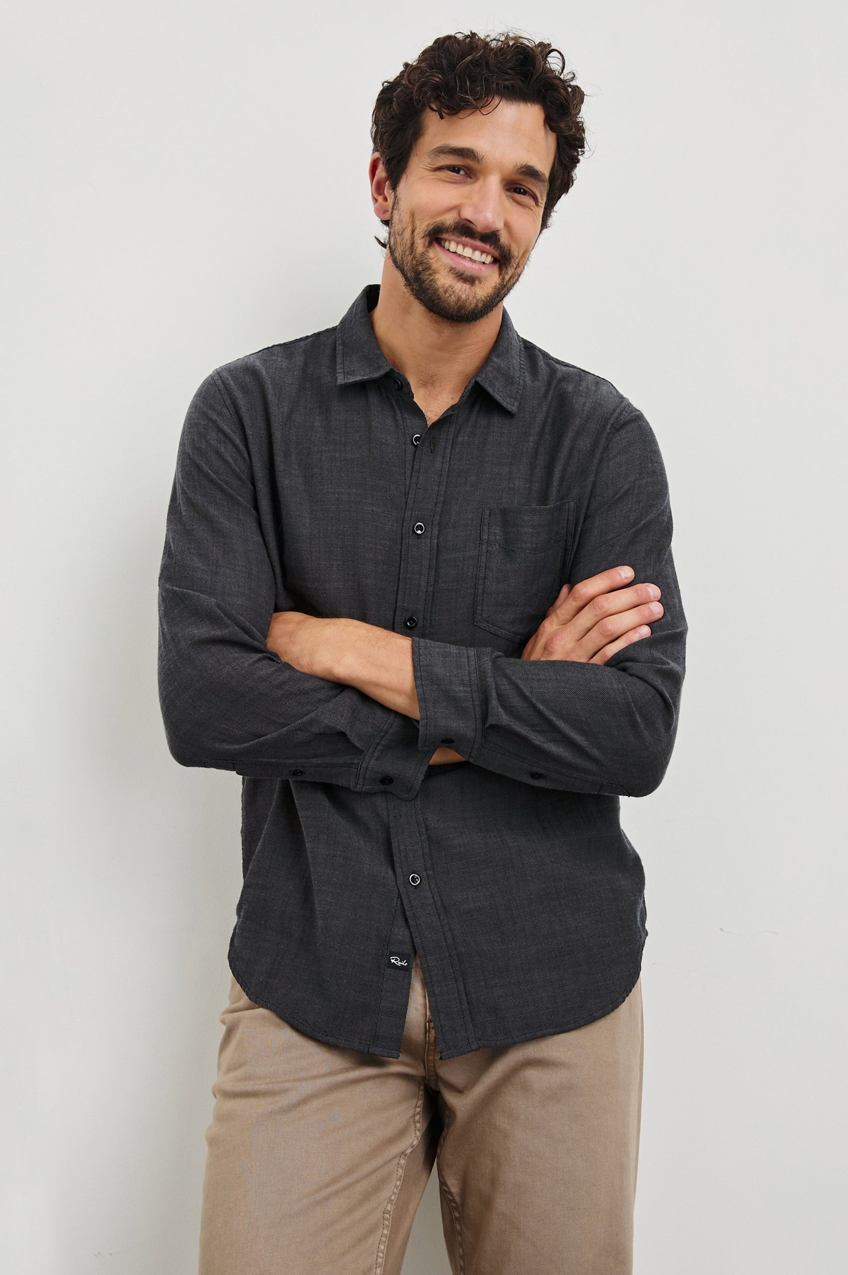 WYATT SHIRT - BLACK CHAMBRAY