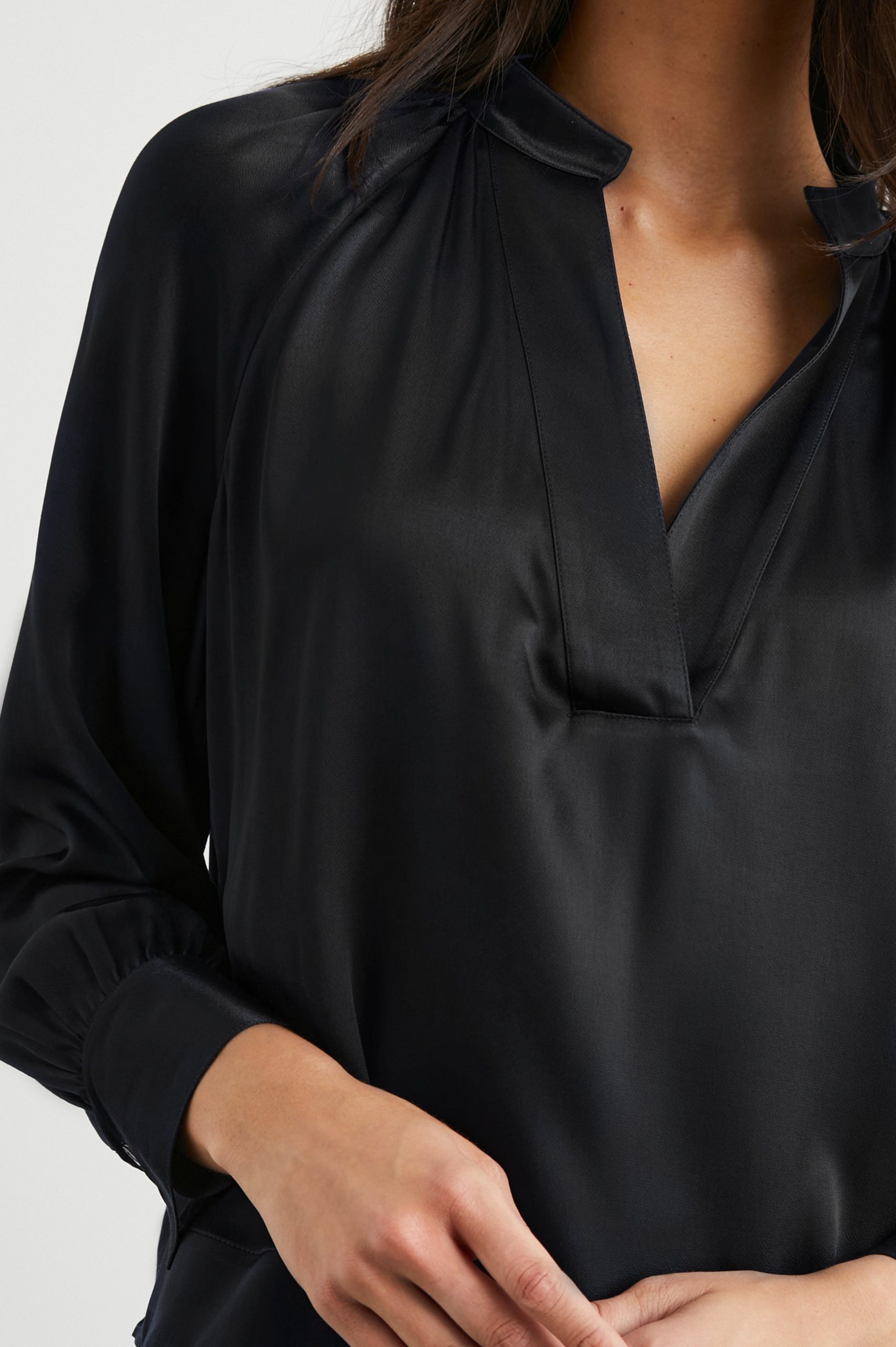 WYNNA TOP - BLACK - Image 2
