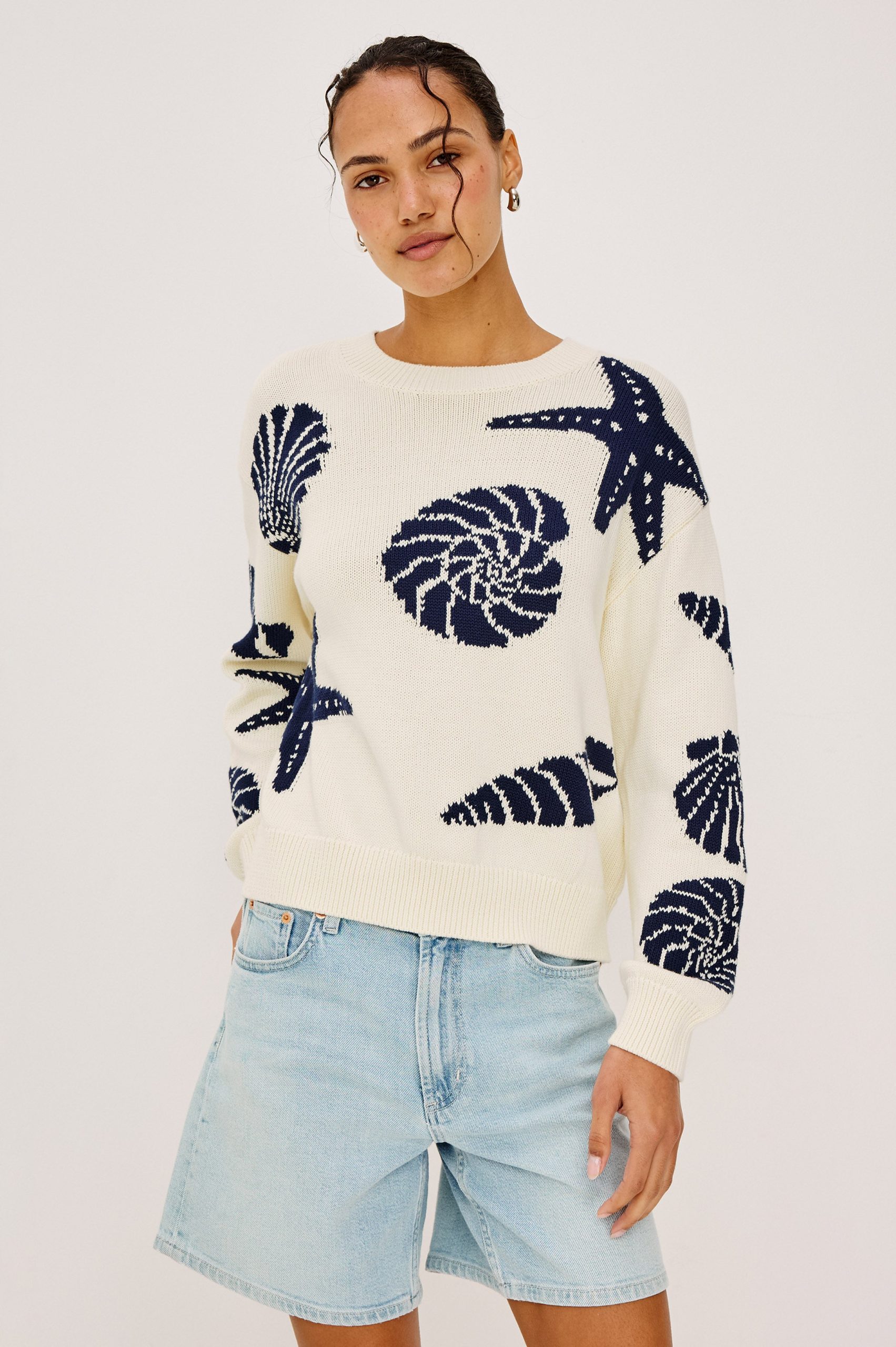ZOEY SWEATER - SEASHELLS